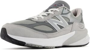 New Balance Men's Made in USA 990v6 Sneaker