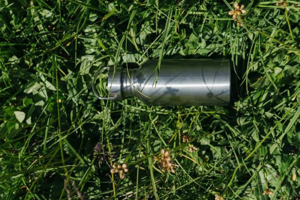 What Are Environmentally Conscious Ways to Dispose of Waste While Camping? What Are Environmentally Conscious Ways to Dispose of Waste While Camping?